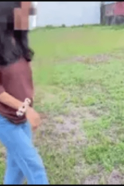 Bokep Indo – Booking Cewek ABG Komplek Boleh Crot Dalem